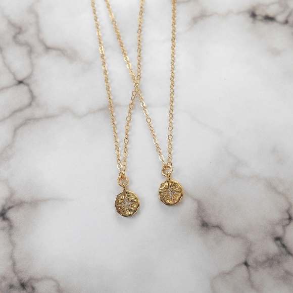 🆕️North Star Necklace - Picture 5 of 7